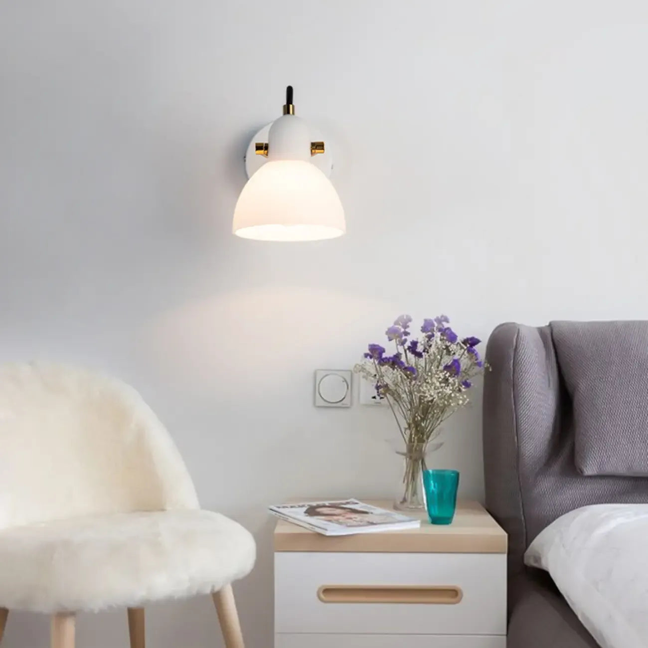 1-light Glass Dome Hemisphere Vanity Light for Bathroom