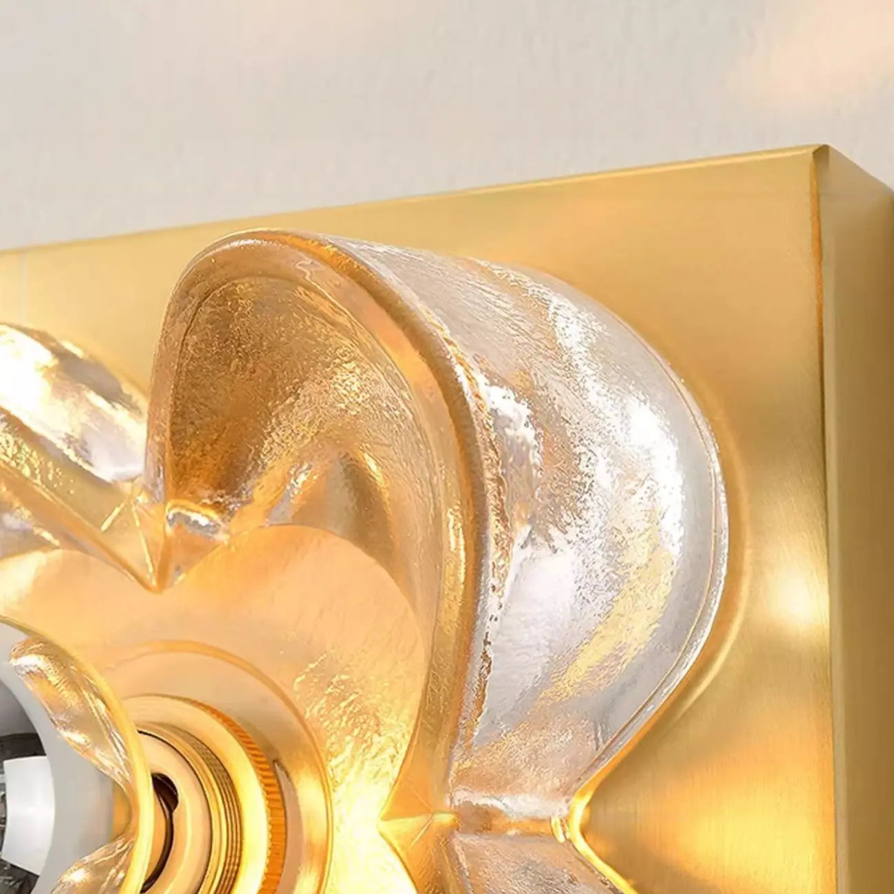 Modern Elegant Glass LED Vanity Light with Flower Design