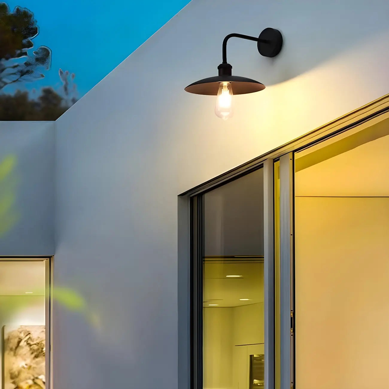Industrial Black Metal Wall Light with LED for Outdoors