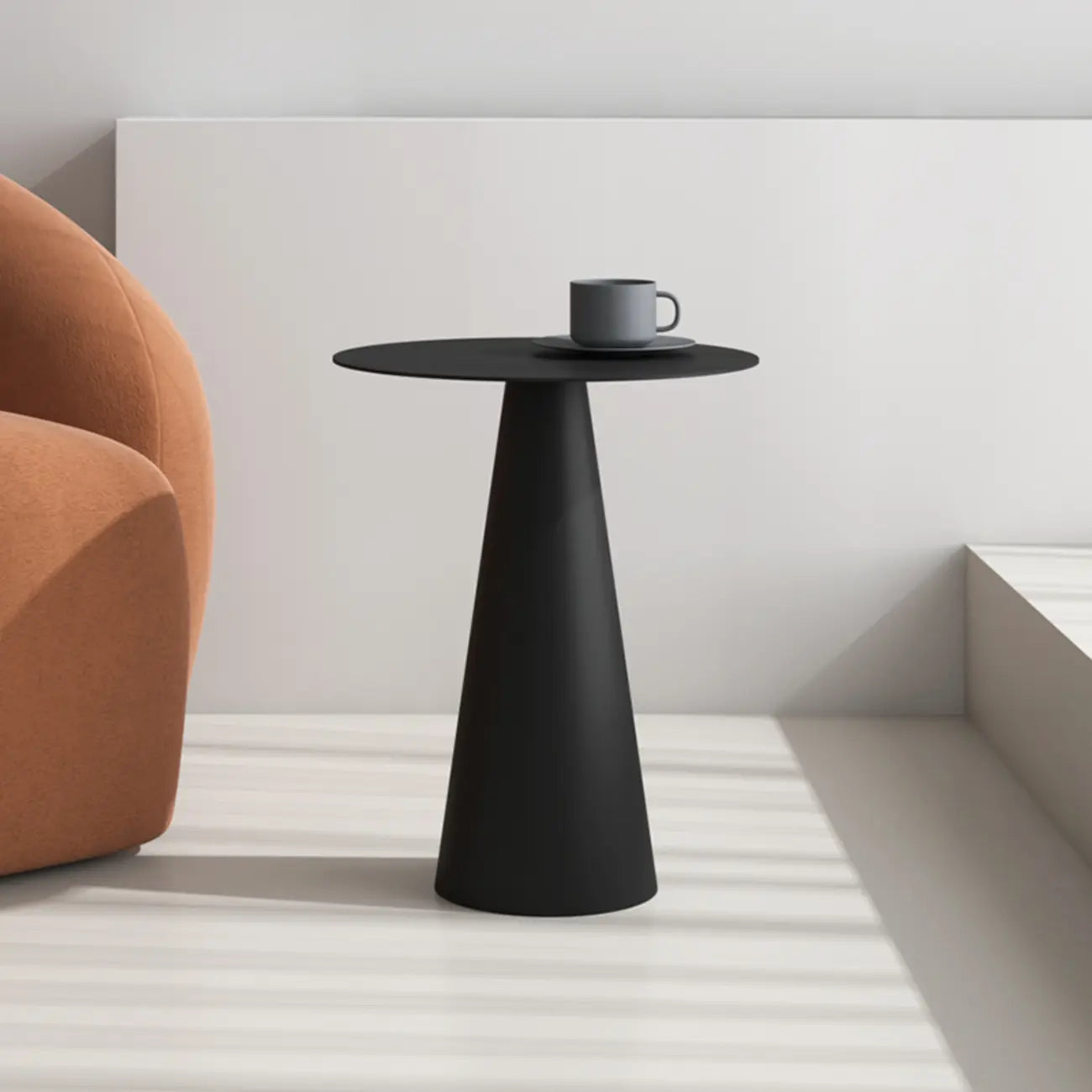 Minimalist Black Iron Round Metal End Table for Living Room