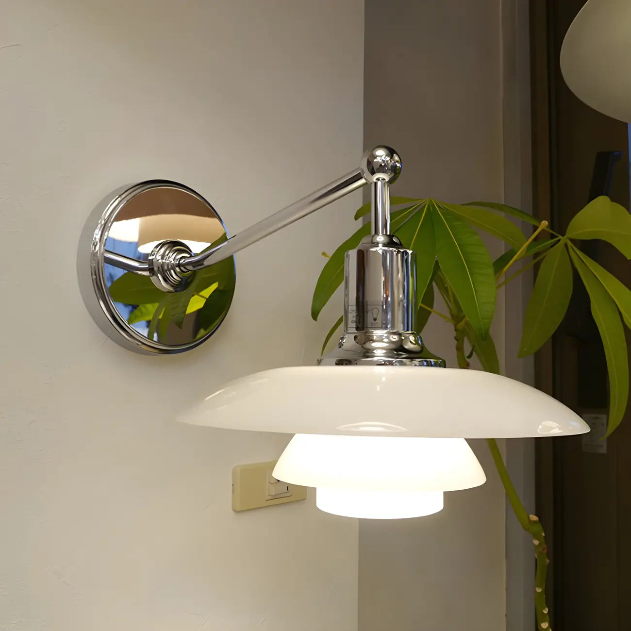 Mini 3 Tiers Wall Sconce with Glass Shade for Living Room