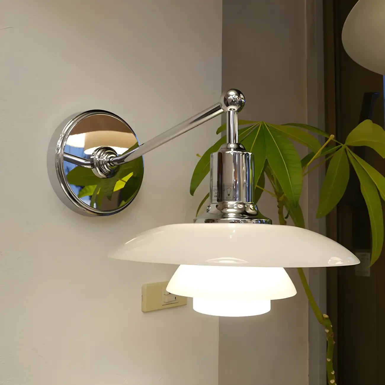 Mini 3 Tiers Wall Sconce with Glass Shade for Living Room