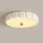 Modern Circle LED Flush Ceiling Light for Residential Spaces