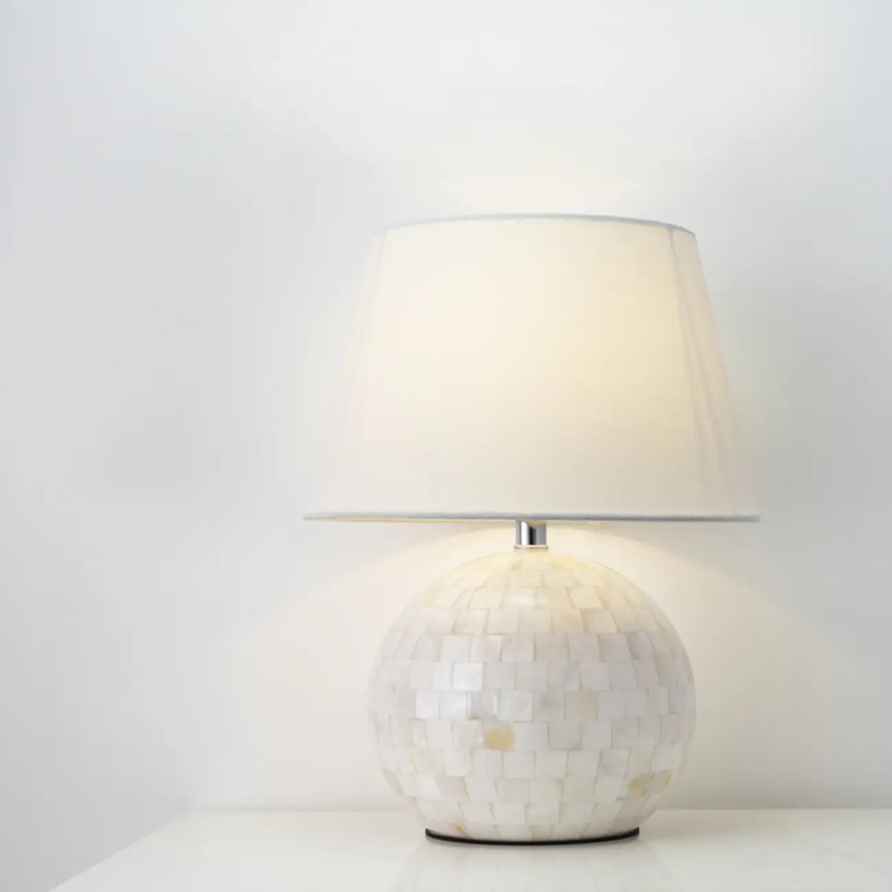 Modern Shell Table Lamp with Geometric Shade