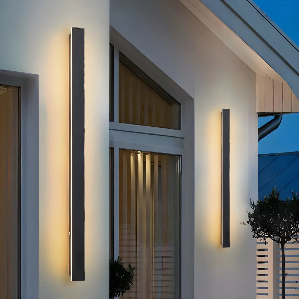 Modern Metal Black Linear LED Outdoor Wall Light