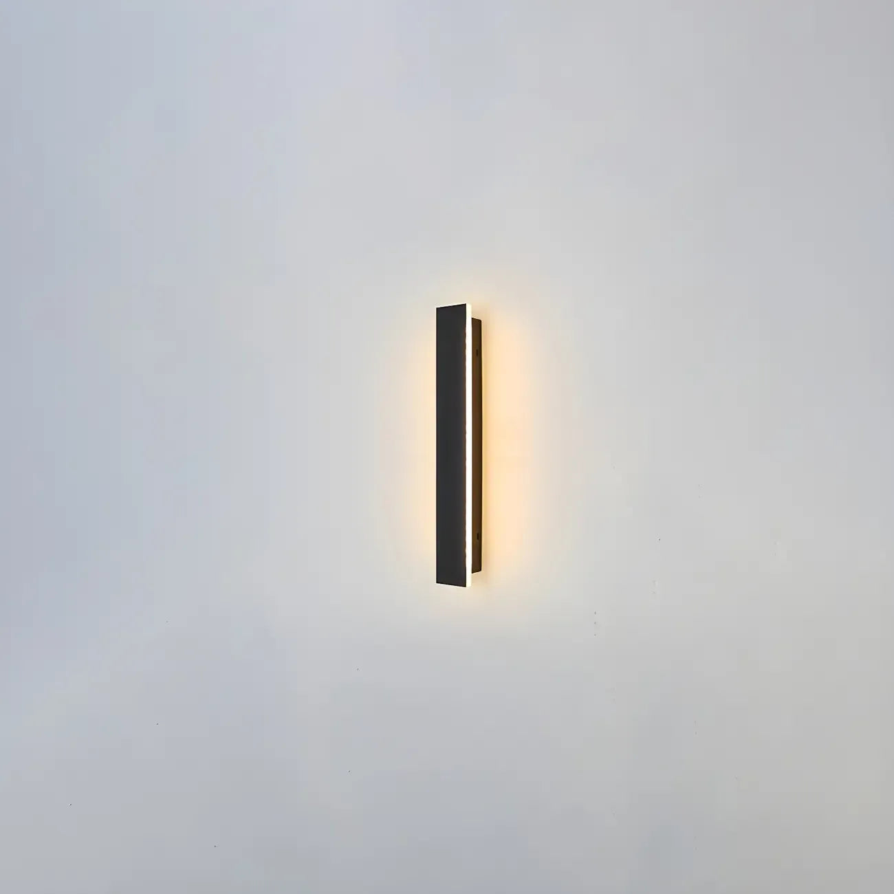 Modern Metal Black Linear LED Outdoor Wall Light