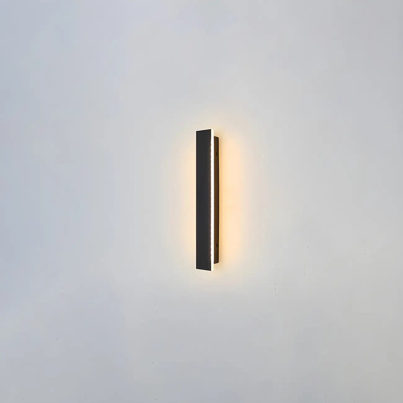 Modern Metal Black Linear LED Outdoor Wall Light