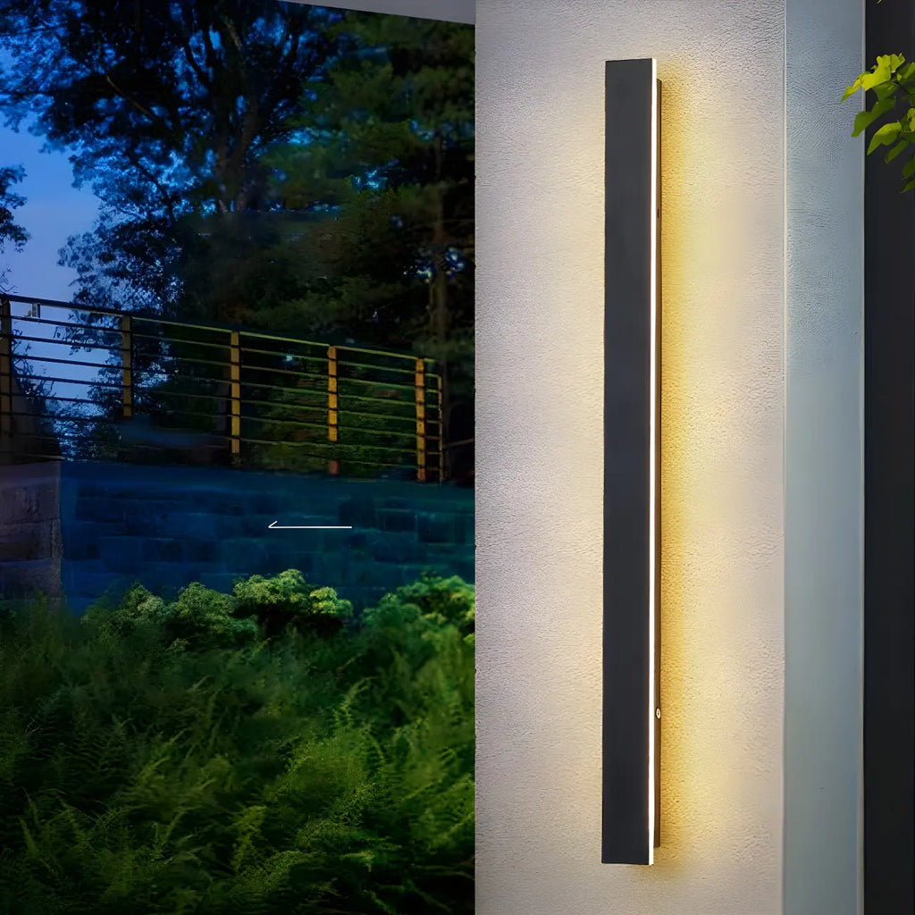 Modern Metal Black Linear LED Outdoor Wall Light