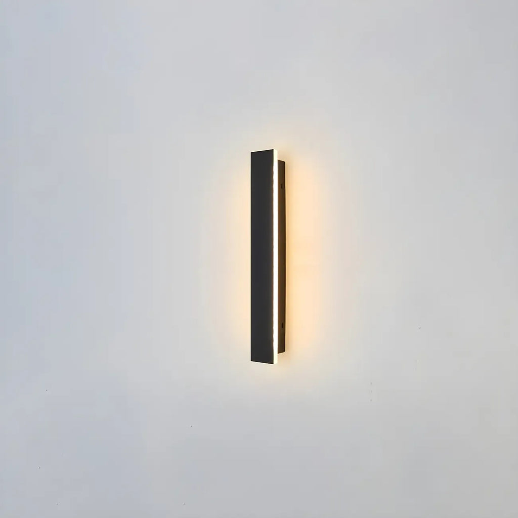 Modern Metal Black Linear LED Outdoor Wall Light