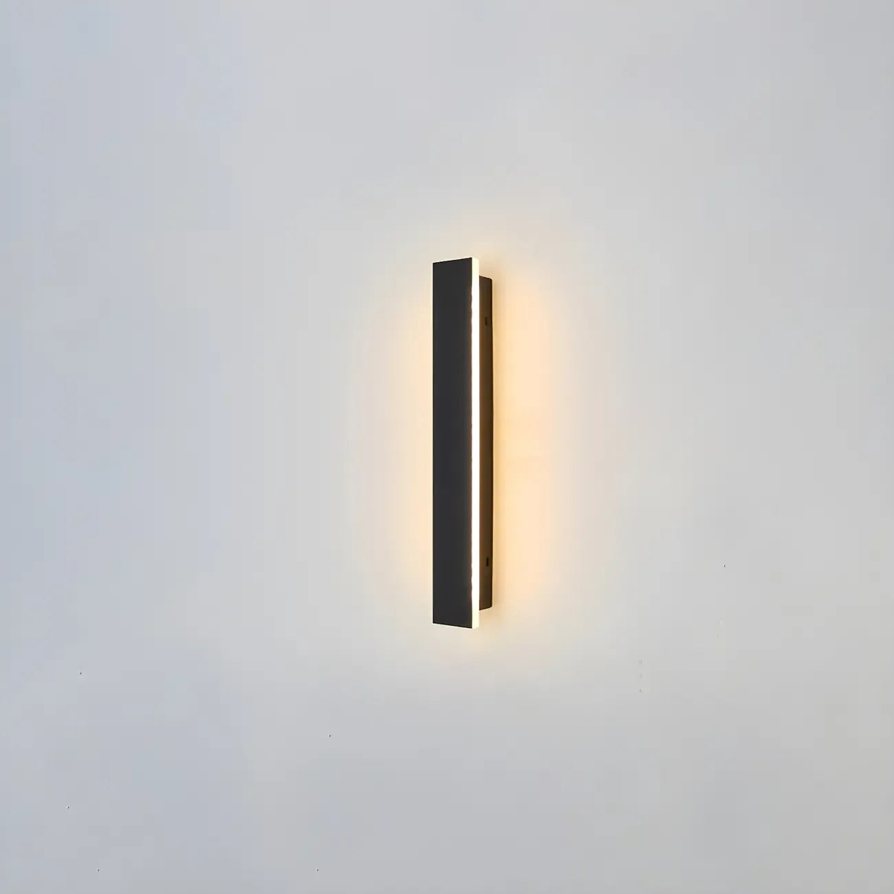 Modern Metal Black Linear LED Outdoor Wall Light