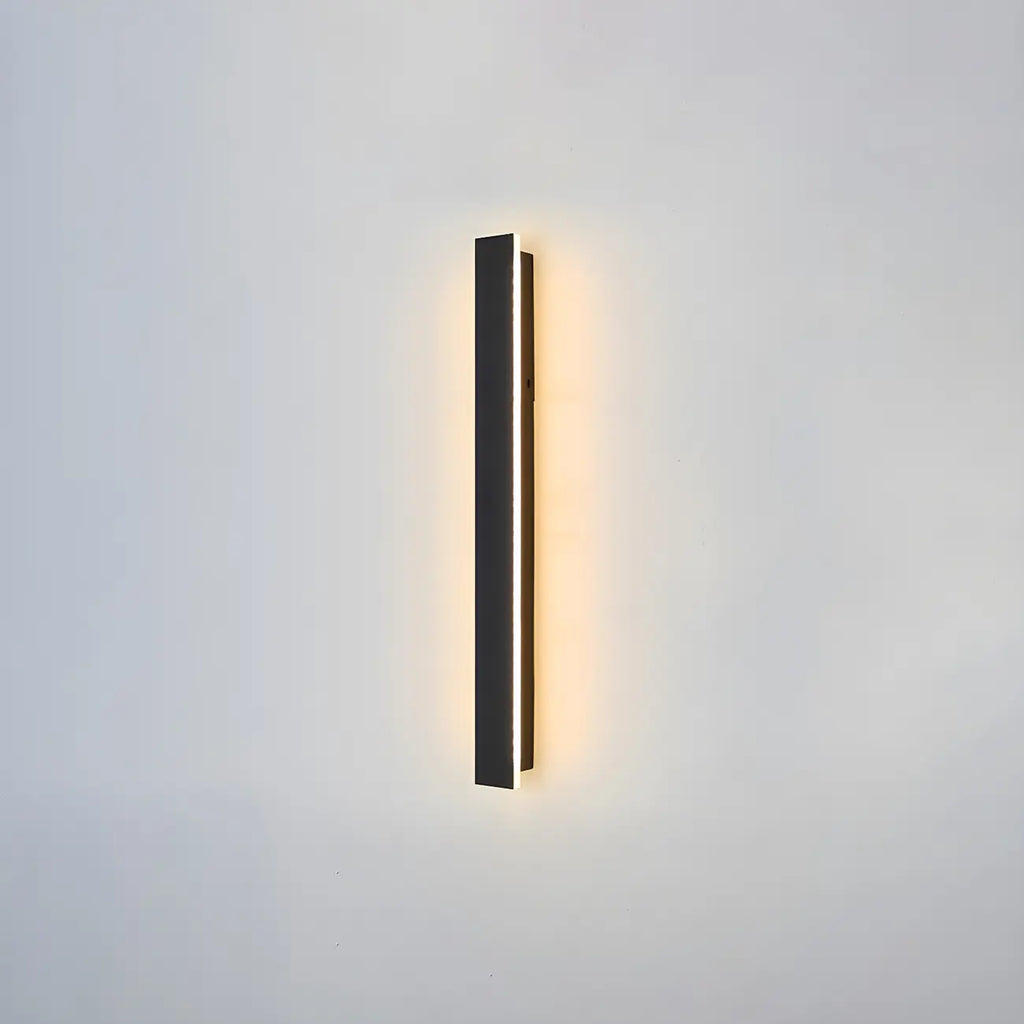 Modern Metal Black Linear LED Outdoor Wall Light