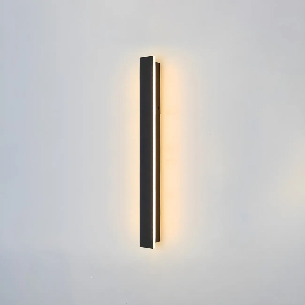 Modern Metal Black Linear LED Outdoor Wall Light