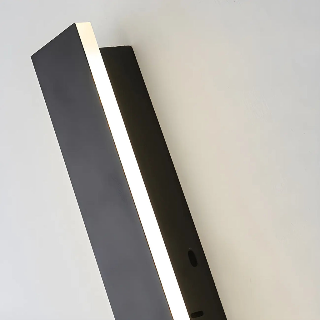 Modern Metal Black Linear LED Outdoor Wall Light