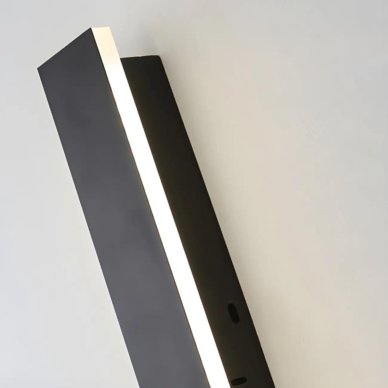 Modern Metal Black Linear LED Outdoor Wall Light