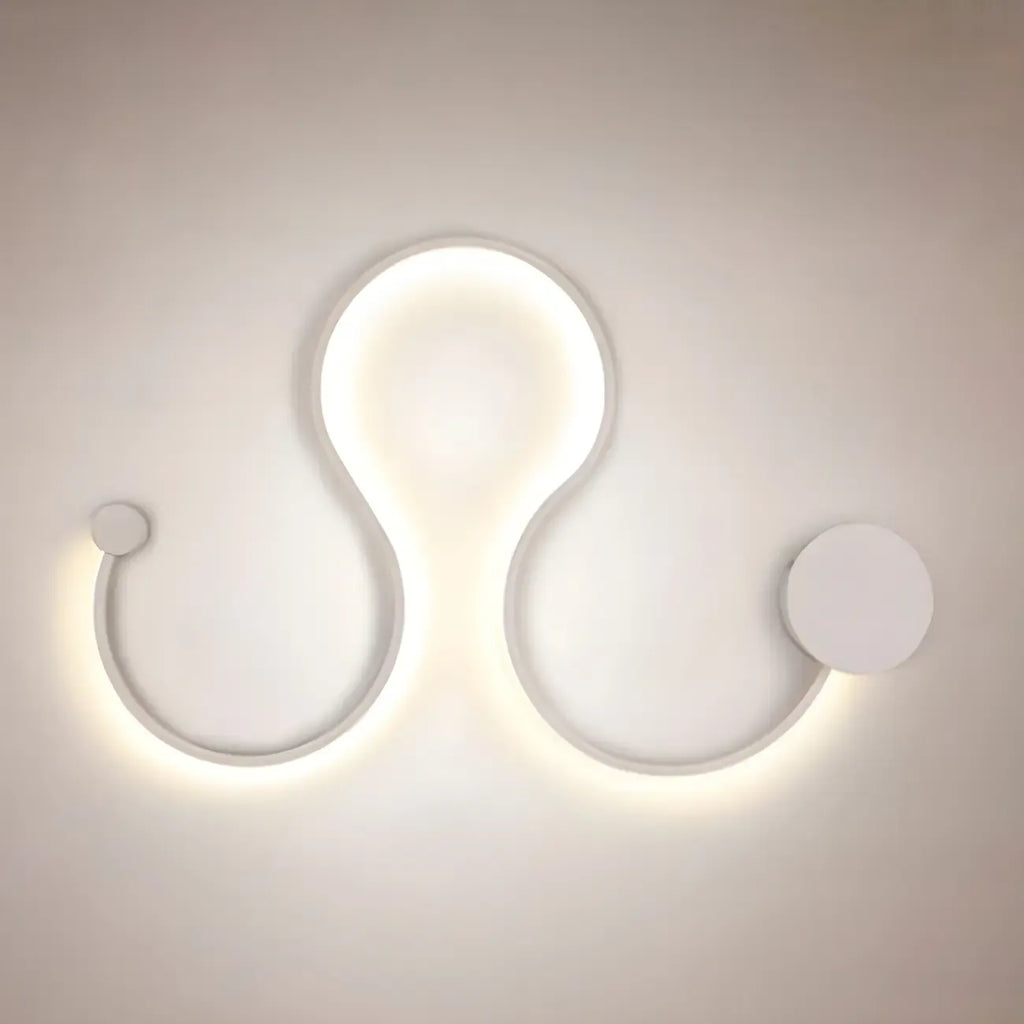 Unique Black Linear Flowing LED Wall Sconce for Living Room