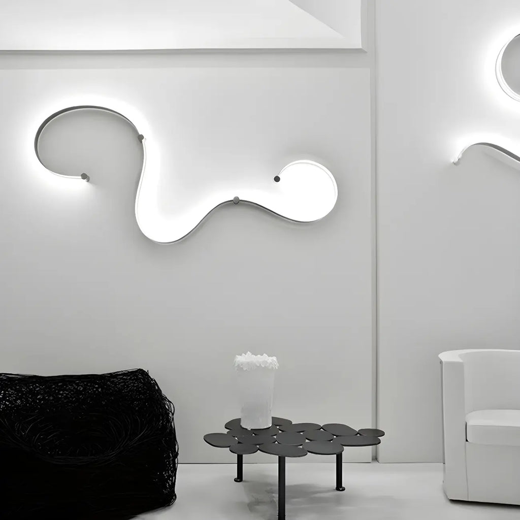 Unique Black Linear Flowing LED Wall Sconce for Living Room