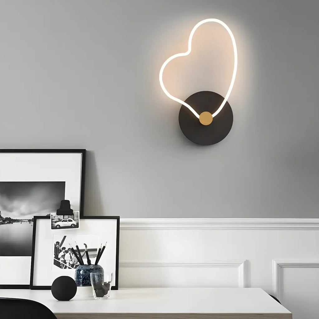 Minimalist Mini Geometric LED Wall Sconce for Indoor Spaces