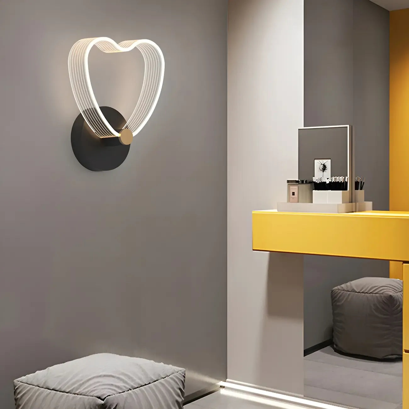 Minimalist Mini Geometric LED Wall Sconce for Indoor Spaces