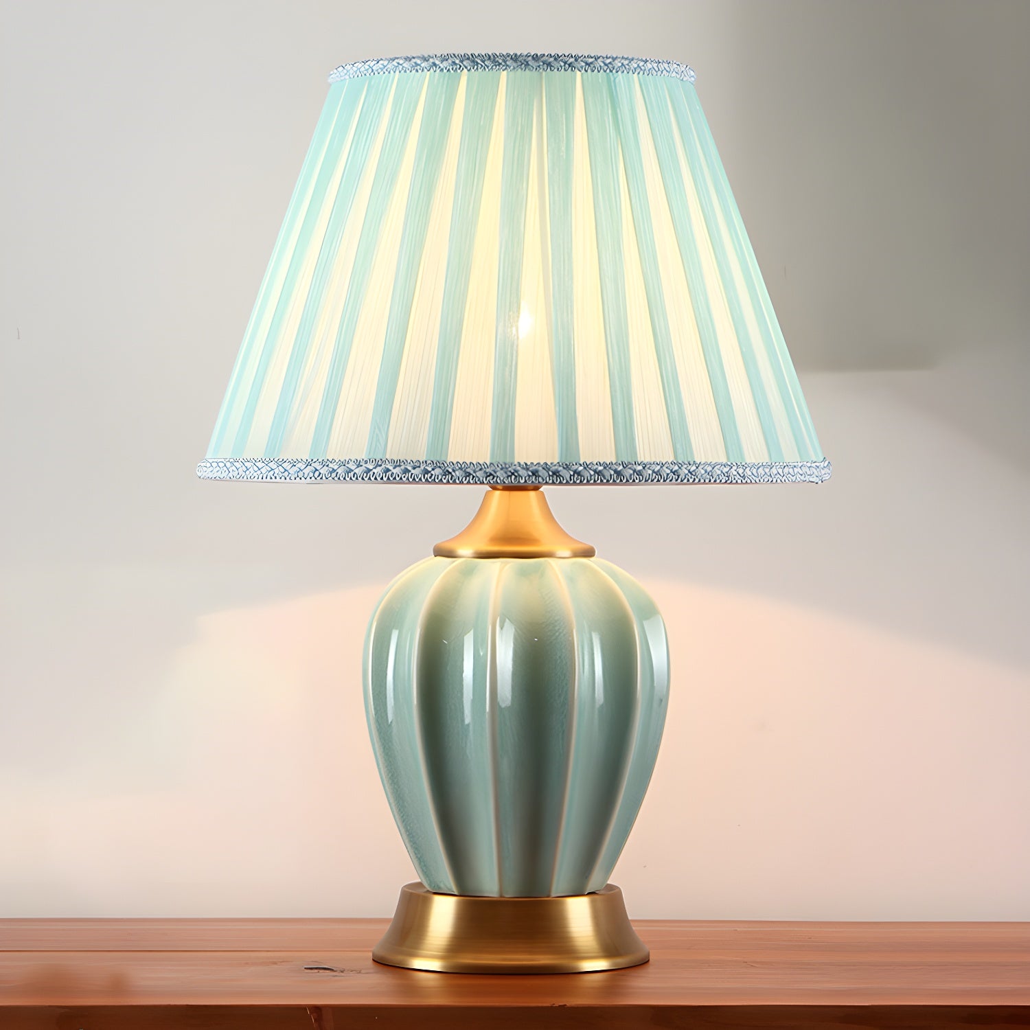 Elegant Barrel Fabric Shade Ceramic Table Lamp for Bedroom
