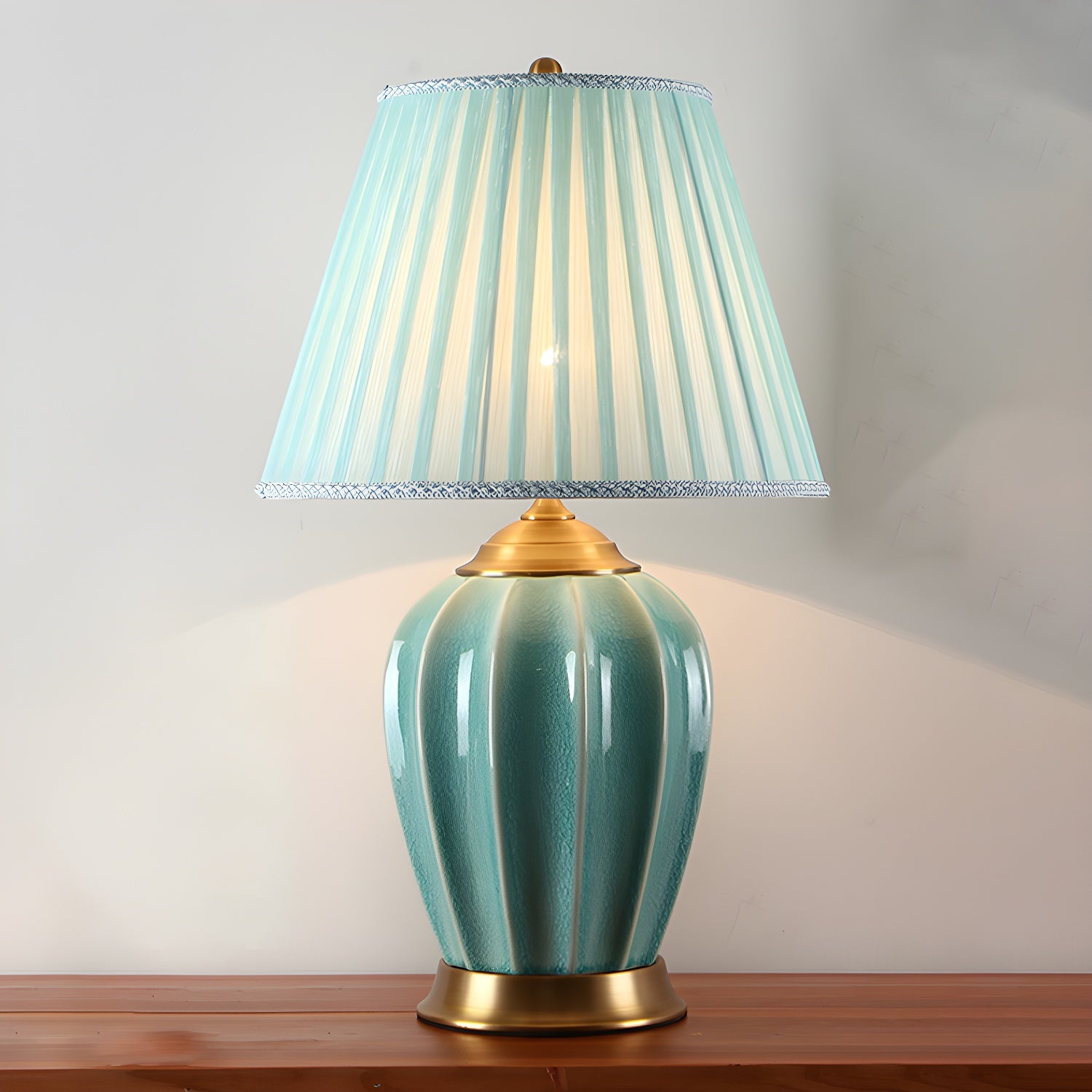 Elegant Barrel Fabric Shade Ceramic Table Lamp for Bedroom
